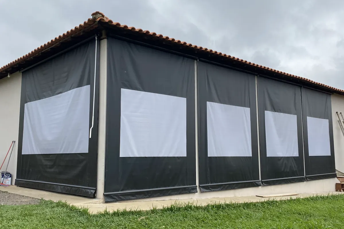 Projeto em Cortinas em Lona Vinílica 06